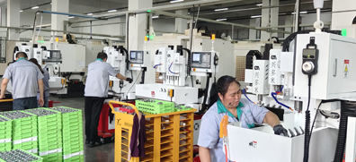 提高小孔自動鉆孔機(jī)使用壽命的方